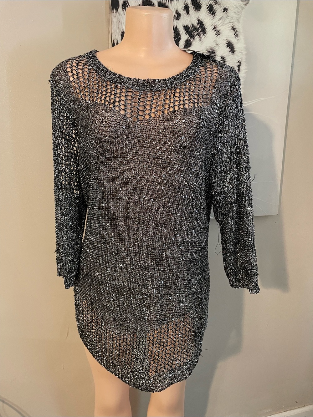 Lauren Michelle silver sequin mesh knit tunic top open weave metallic yarn 1X